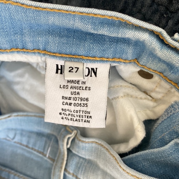 EUC Hudson Muse Crop Skinny w/5” Cuff - Picture 4 of 10